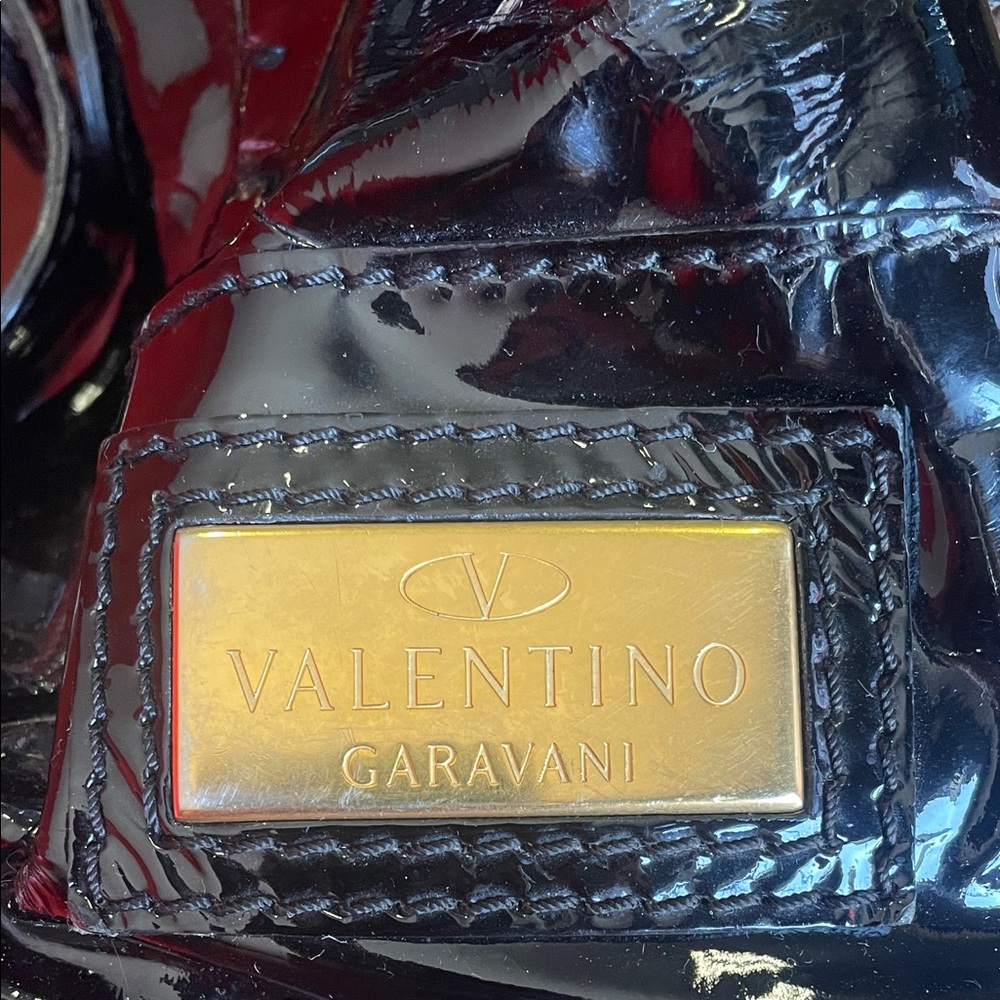 Valentino Garavani Black Patent Leather Shoulder Bag with Gold Plaque
